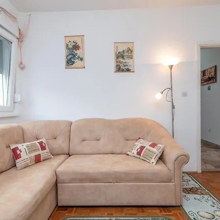 Apartman Radja Trogir