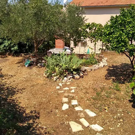 Διαμέρισμα Radja *